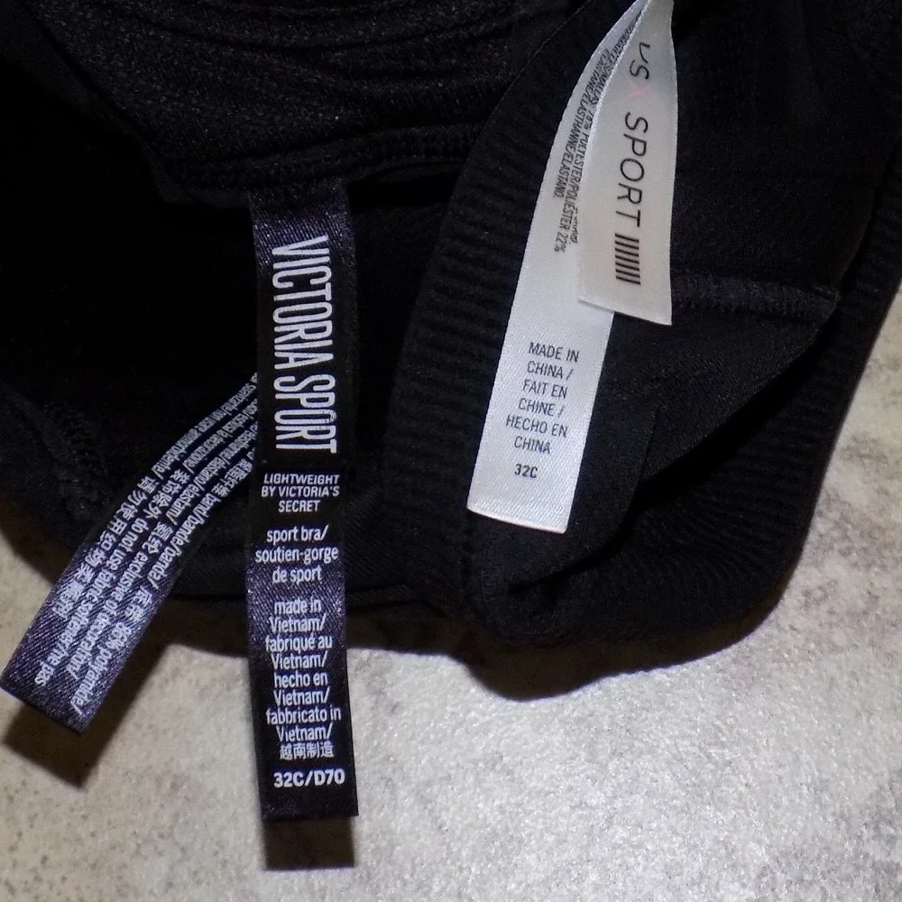 Victoria Secret VSX Sport‎ Bra Bundle Women 32C Black Excellent Mesh Crossback